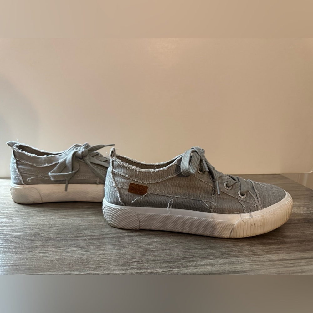 Casual Gray Platform Sneakers